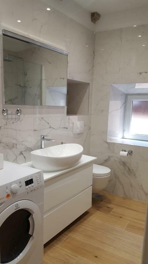 קורצולה Apartments Milion מראה חיצוני תמונה